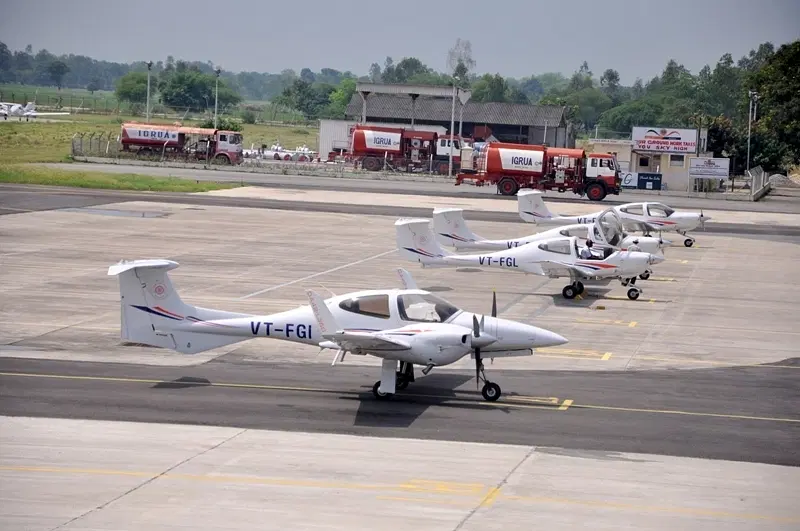Financial aid for pilot training India