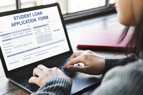 Tips for getting a pilot training loan approved